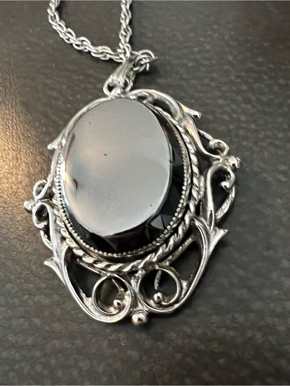 Whiting and Davis Silver Black Onyx Filigree Pendant Necklace